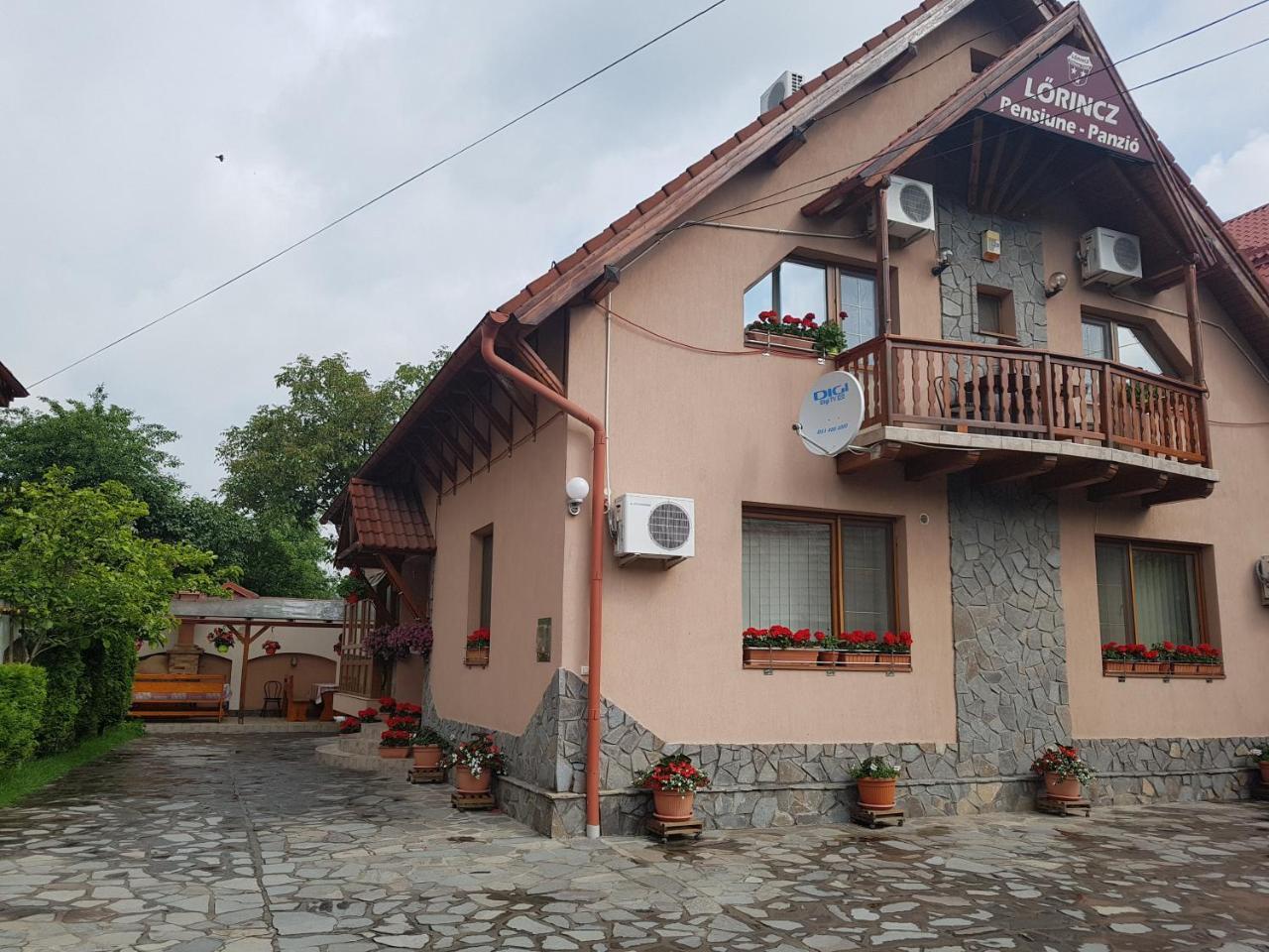 Pensiunea Lorincz *** Panzio Sovata Bagian luar foto